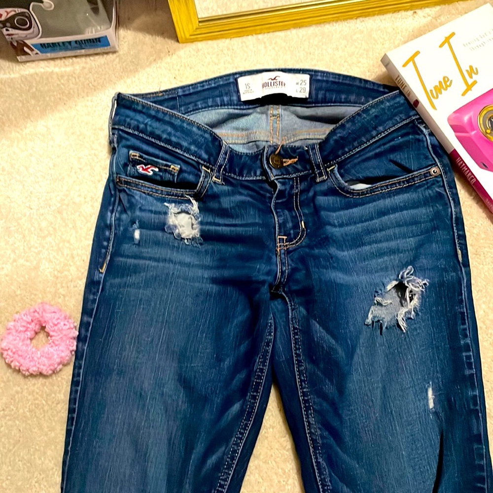 Low rise hollister jeans size 1s W25 L29